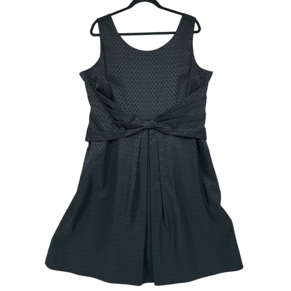 Target Dress 20 Women Black Textured Bow Front Fit Flare Sleeveless Cocktail LBD